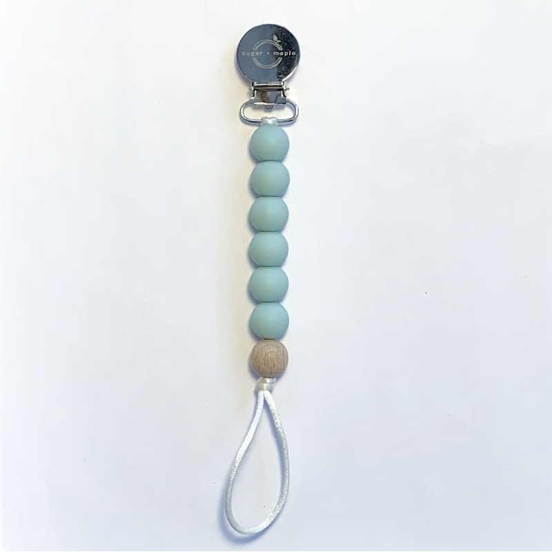 Sugar + Maple Pacifier + Teether Clip- Silicone with 1 Beechwood Bead – Seaglass