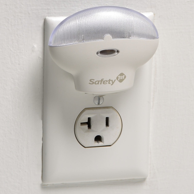 Safety 1st Cool Touch LED Night Light