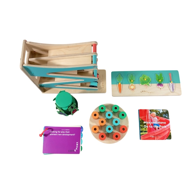 Lovevery The Pioneer Play Kit