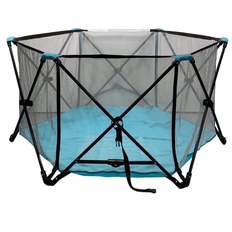 Regalo My Portable Play Yard, 6 Panels