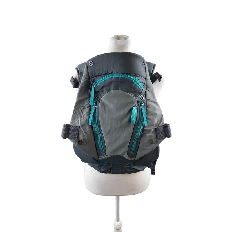 Infantino Carry On Multi Pocket Carrier, Grey