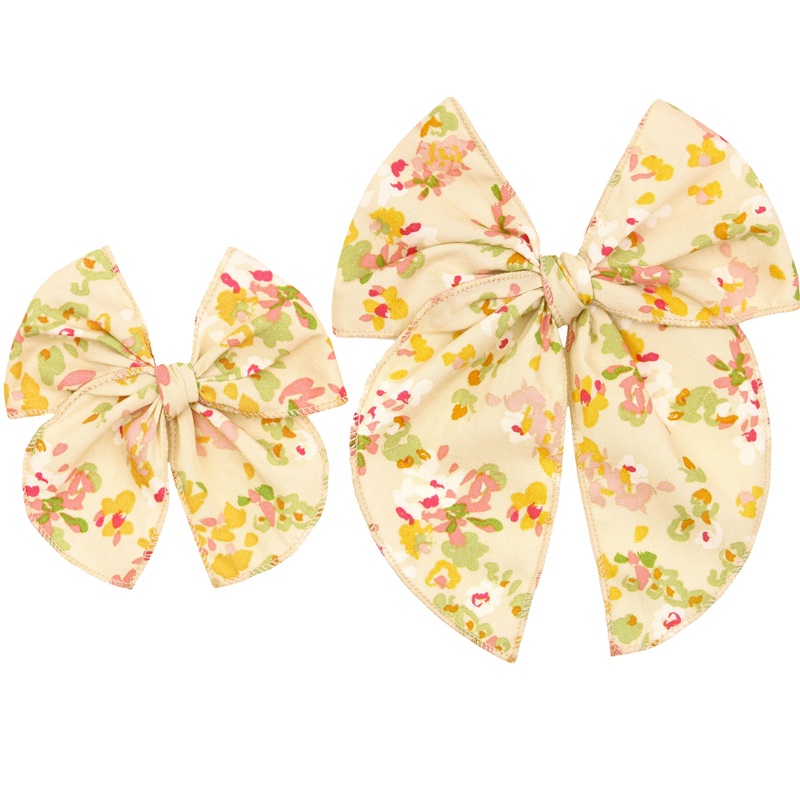 Heirloom Bow – Tan Floral Clip