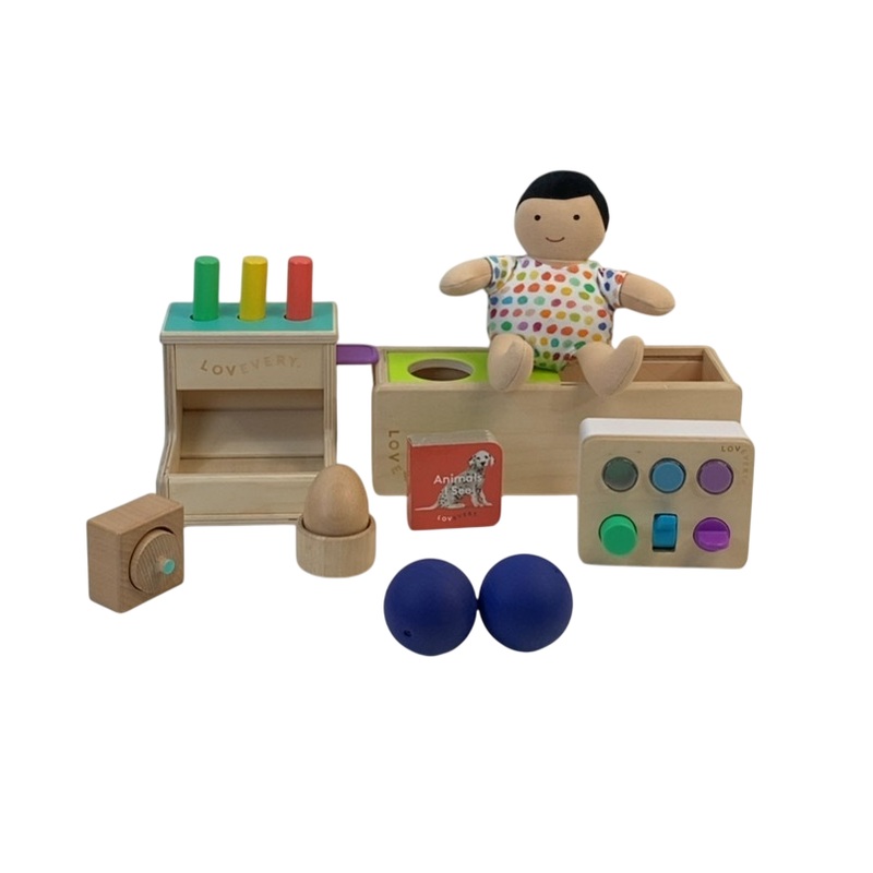 Lovevery The Thinker Play Kit