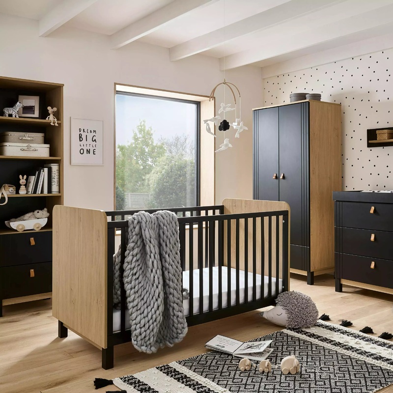 CuddleCo – Rafi 4 Piece Nursery Furniture Set – Oak & Black