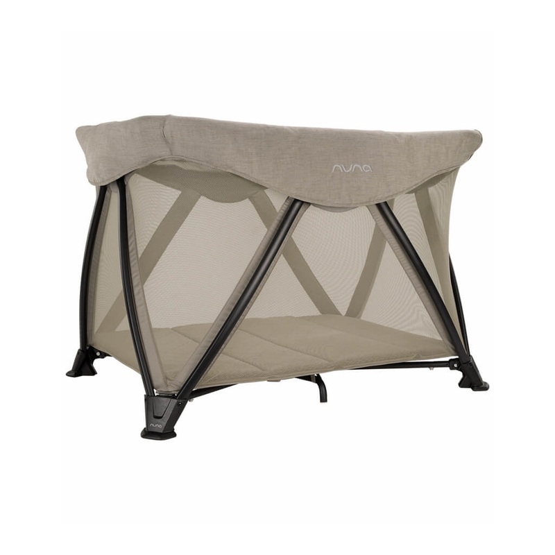 Sena Aire Playard with Zip-Off Bassinet