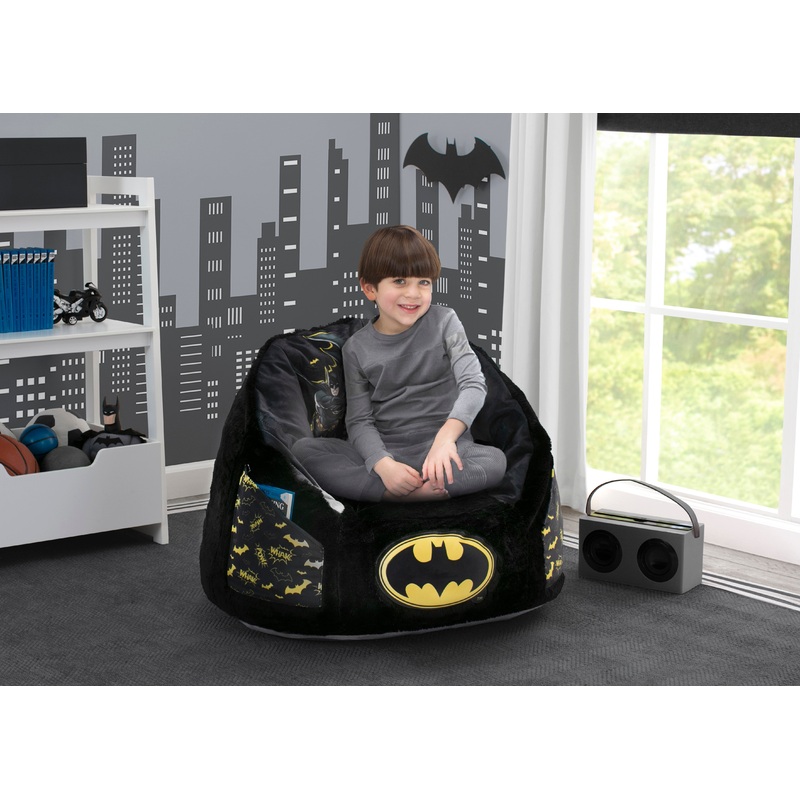 Batman Cozee Fluffy Chair, Kid Size (For Kids Up To 10 Years Old)