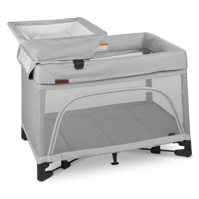 UPPAbaby – Remi Playard – Changing Station (Select Color)