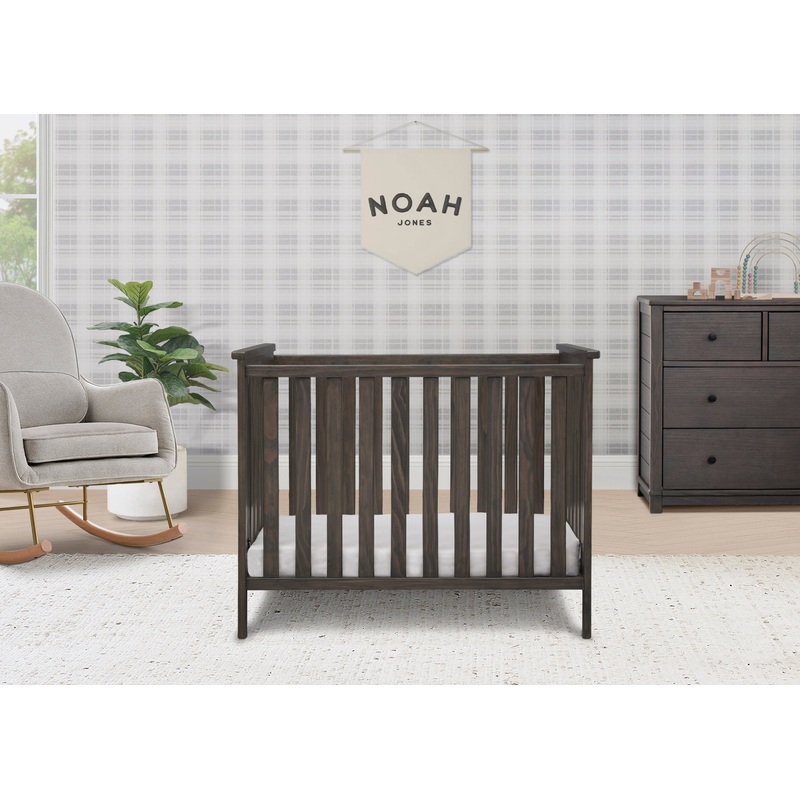 Monterey Mini Crib with Mattress