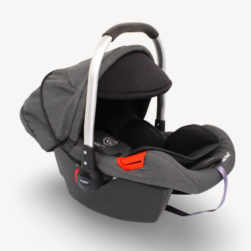Petit Bebe Car Seat  Secure and Comfortable Travel for Your Little One