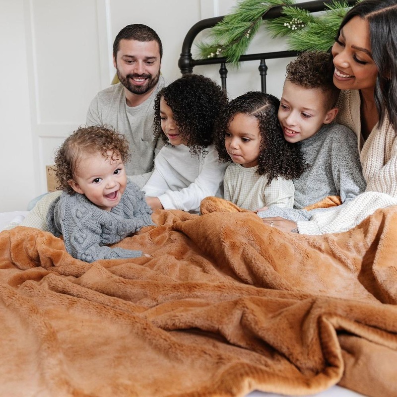 Saranoni Camel Lush Extra Large Blanket