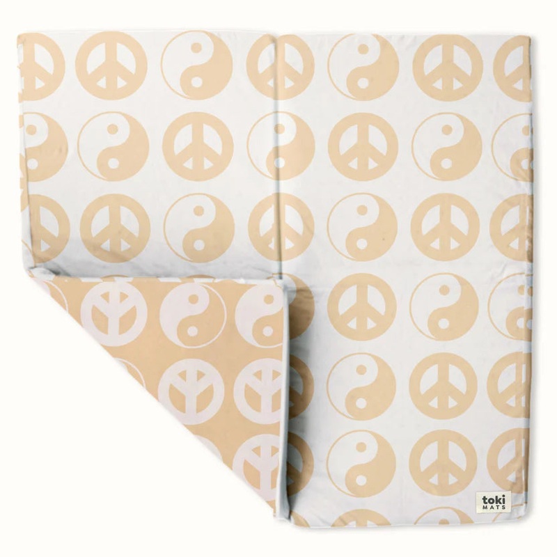 Toki Kids Standard Padded Play Mat 40″ x 40″, Yin Yang
