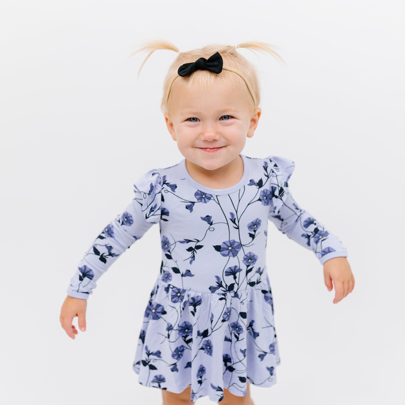 Tiny Nylon Bow in Midnight