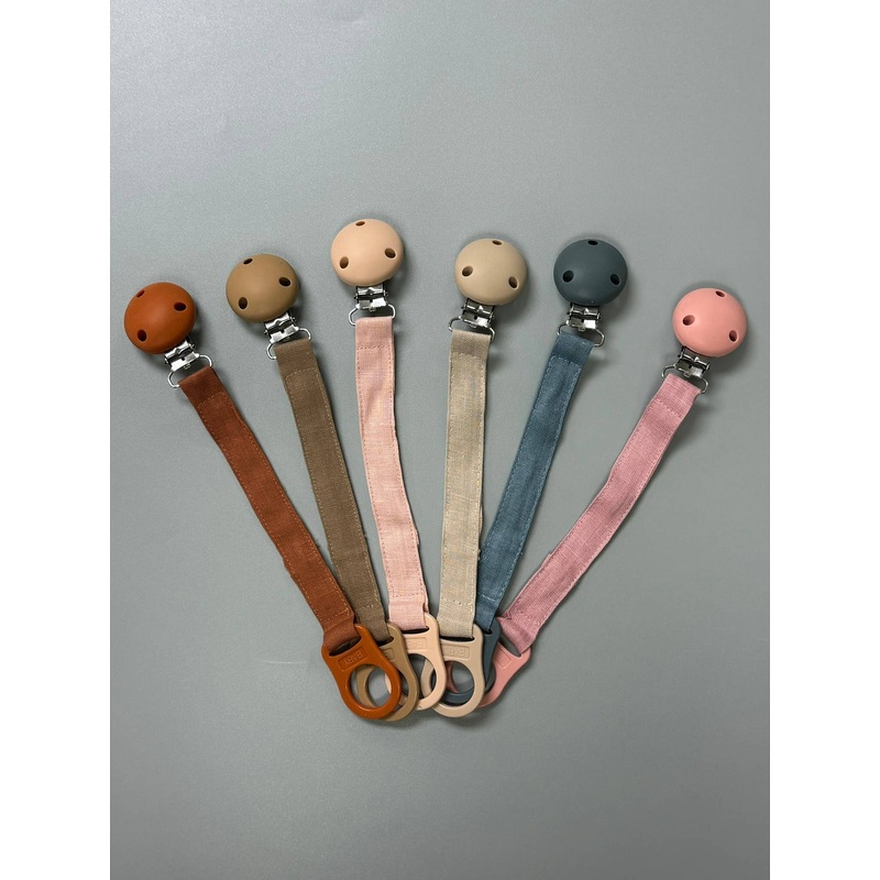 Three Hearts Jadye Paci/Toy Clip Linen and Silicone BPA Free
