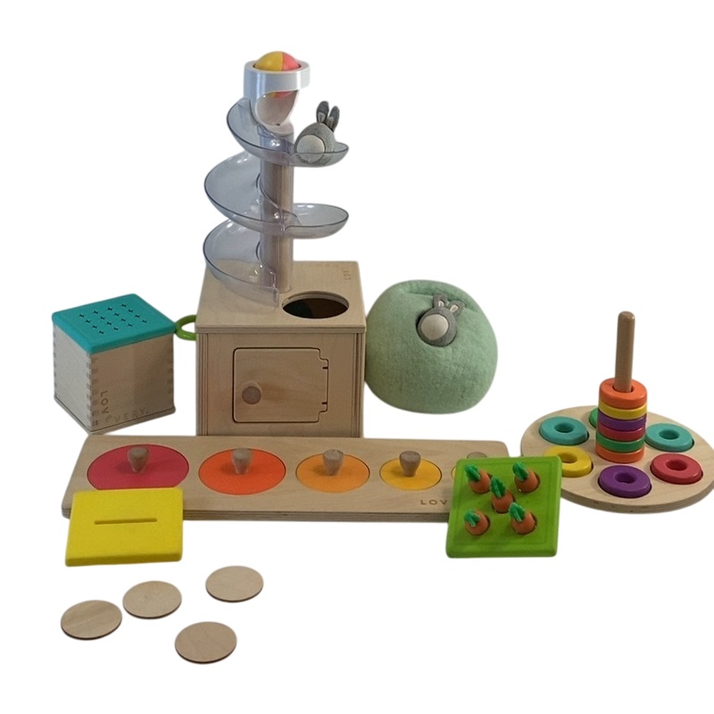 Lovevery The Babbler Play Kit